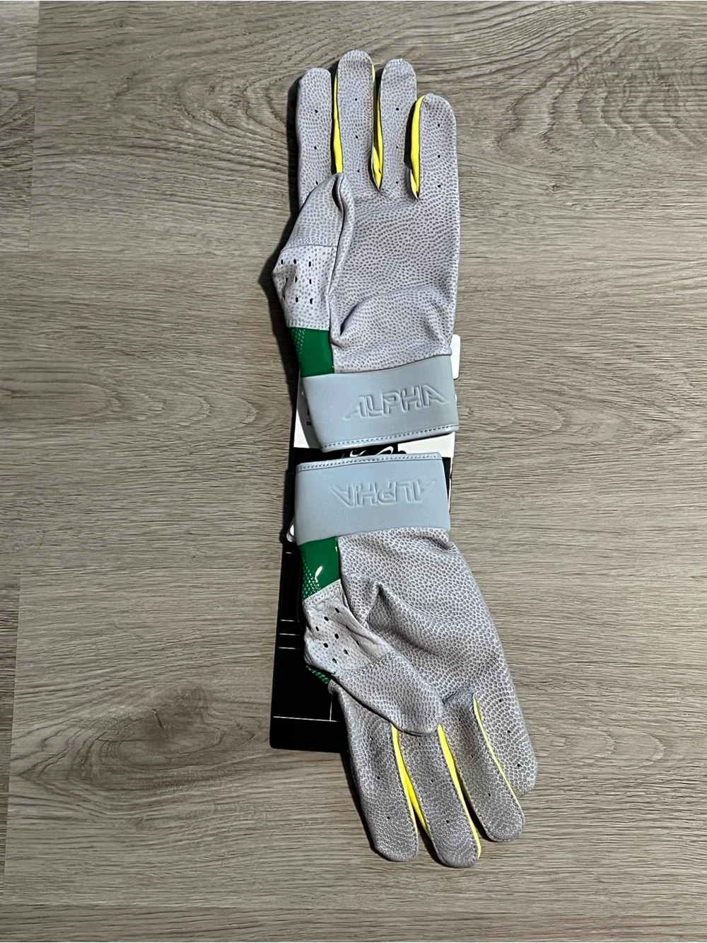 Nike Alpha Elite Oregon Ducks PE Baseball Batting Gloves FB4177-011 Men’s Size M